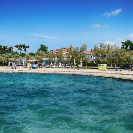 Beautiful Apartments First Row To The Sea Poreč Eksteriør bilde