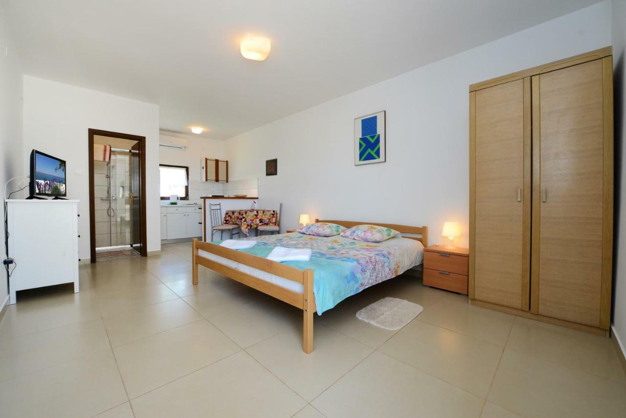 Beautiful Apartments First Row To The Sea Poreč Eksteriør bilde