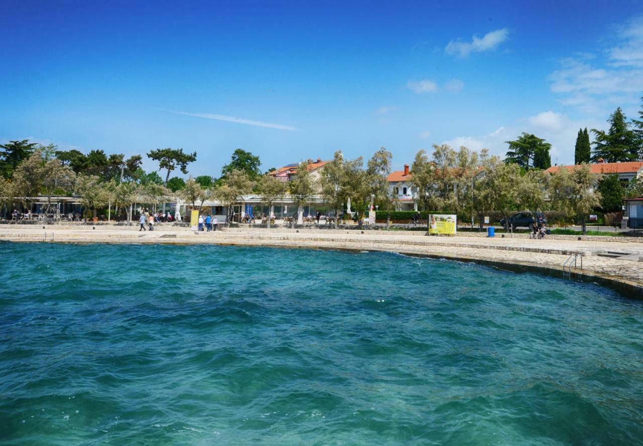 Beautiful Apartments First Row To The Sea Poreč Eksteriør bilde