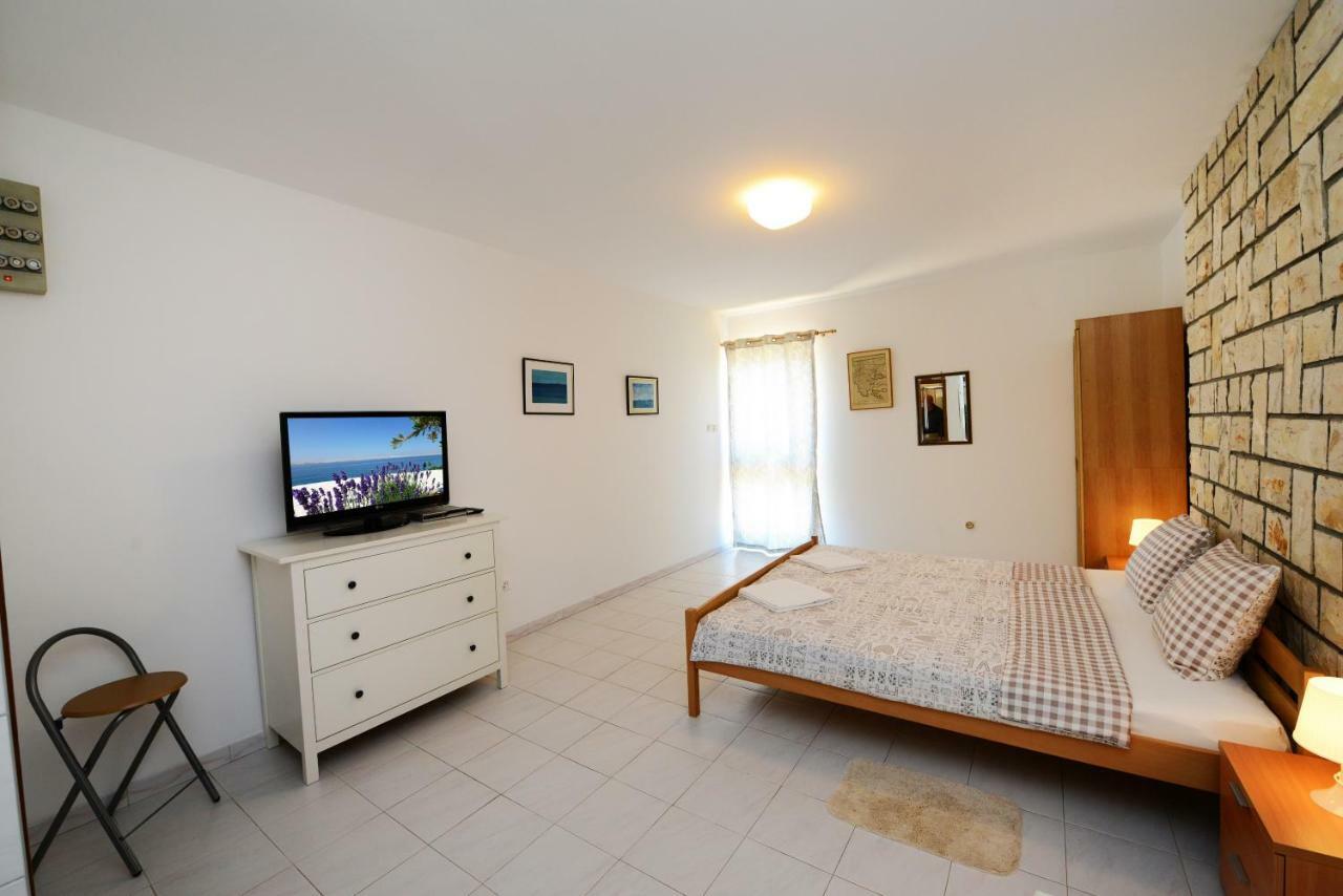 Beautiful Apartments First Row To The Sea Poreč Eksteriør bilde