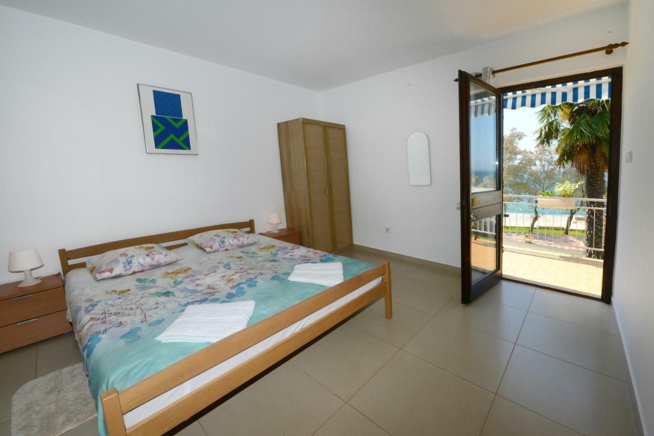 Beautiful Apartments First Row To The Sea Poreč Eksteriør bilde