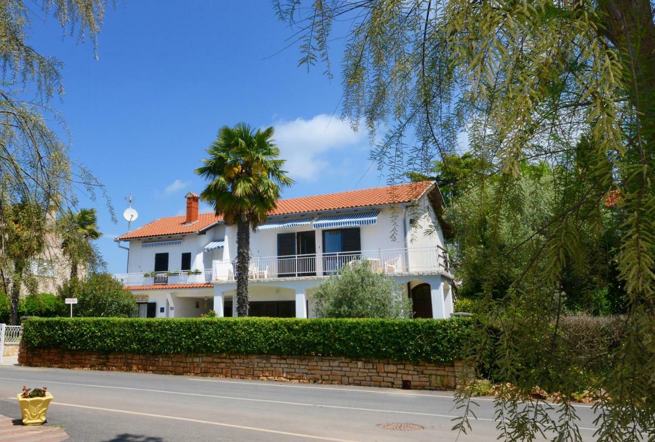 Beautiful Apartments First Row To The Sea Poreč Eksteriør bilde